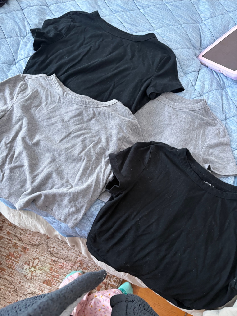 Basic Crop Top Bundle - Picture 4 of 5
